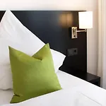 Hbs By Wmm Hotell Halberstadt