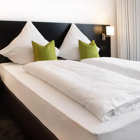 Hbs By Wmm Hotel *