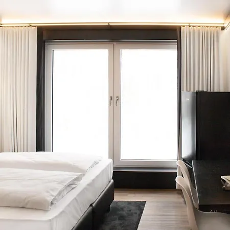 Hbs By Wmm Halberstadt