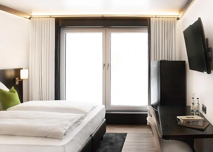 Hbs By Wmm Halberstadt