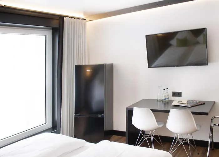 Hbs By Wmm Halberstadt